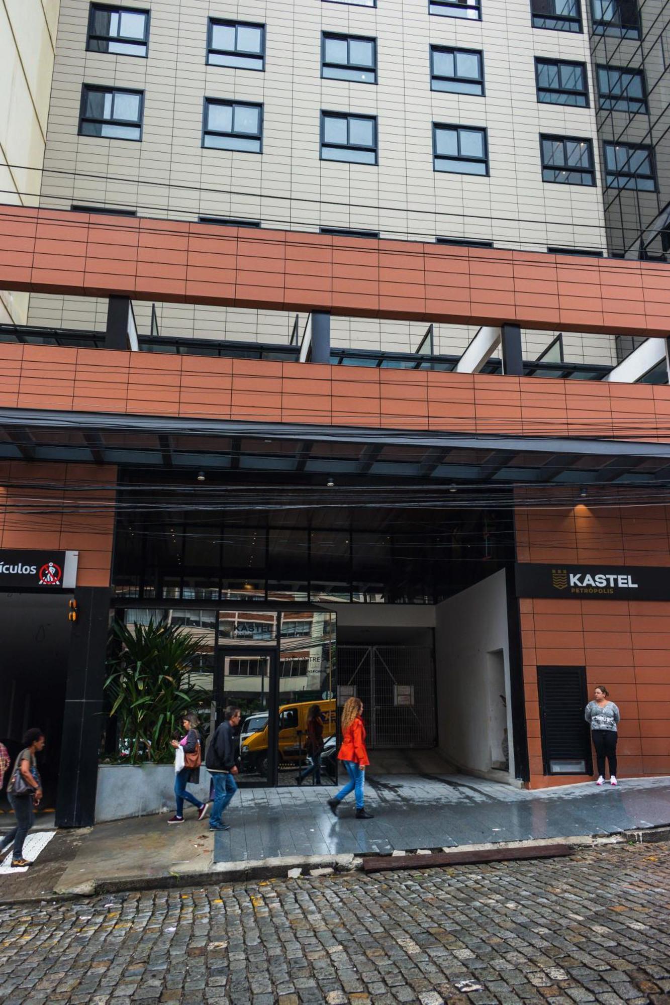 Hotel Kastel Petropolis Esterno foto